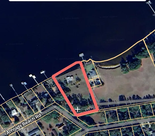 $450,000 | 777 Arnolds Beach Road, Roper, NC 27970