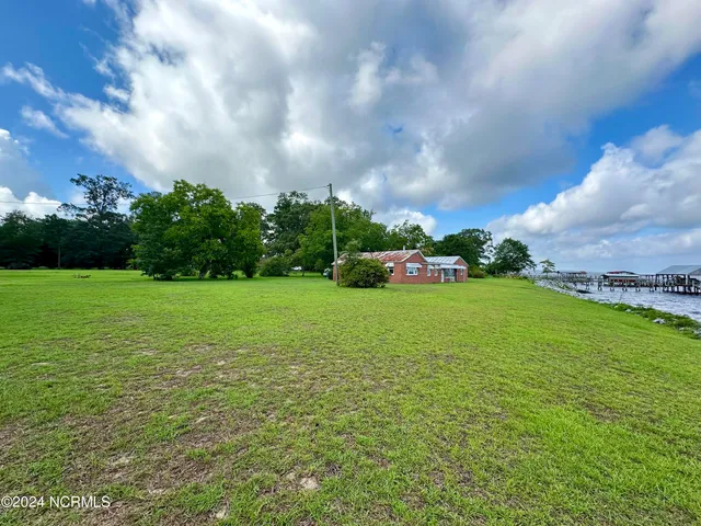 $450,000 | 777 Arnolds Beach Road, Roper, NC 27970