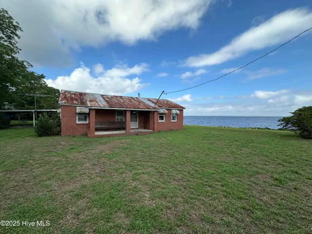 $450,000 | 777 Arnolds Beach Road, Roper, NC 27970