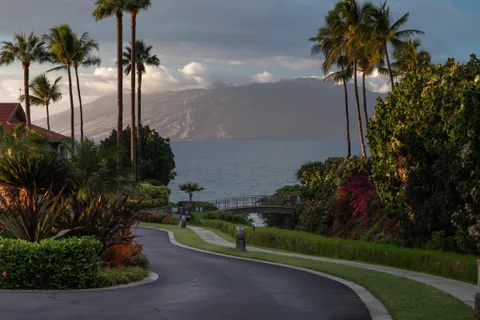 $3,795,000 | 4000 Wailea Alanui Drive, Unit 2003, Kihei, HI 96753