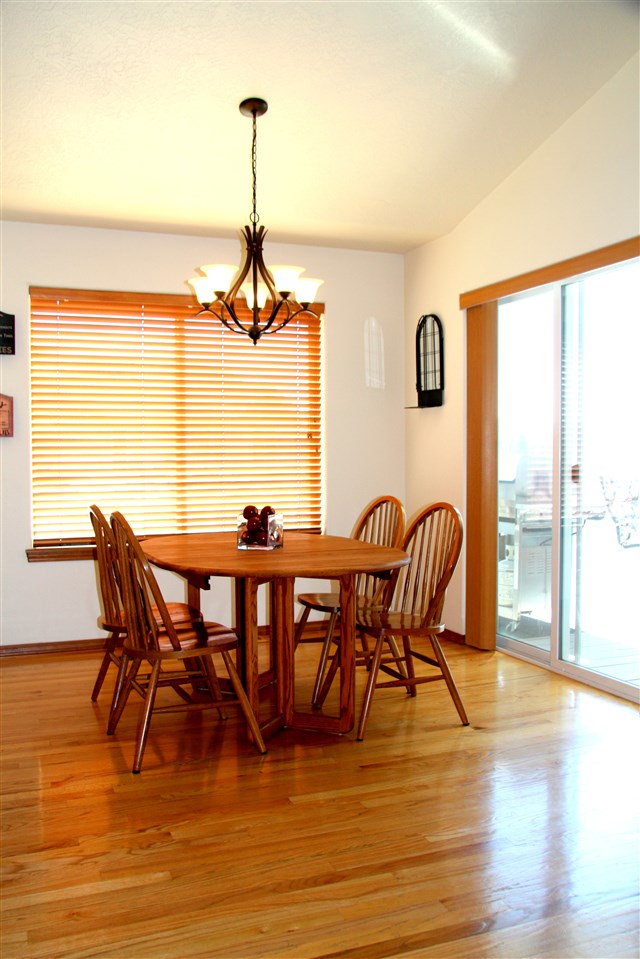 2721 South Chapman Road Spokane Valley, WA 99016 - Photo 4 of 19 Gallery Image 4