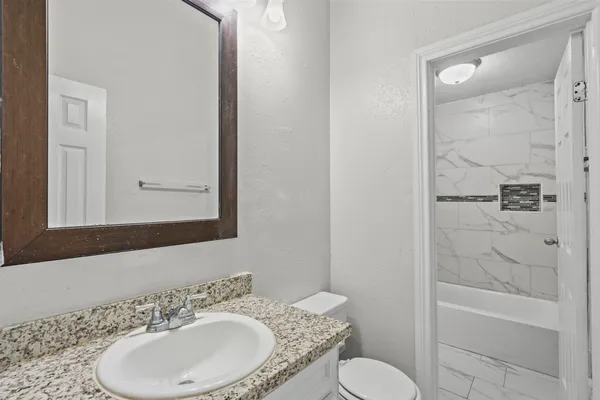 $1,740 | 7820 Seawall Boulevard, Unit 118, Galveston, TX 77551