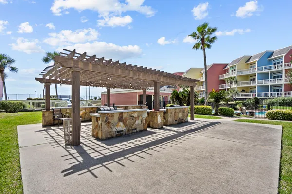 $1,740 | 7820 Seawall Boulevard, Unit 118, Galveston, TX 77551