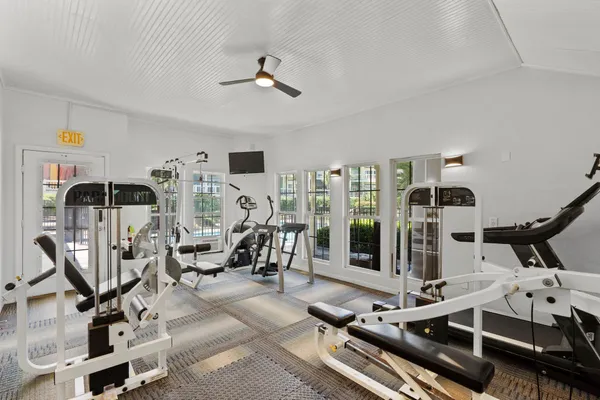 $1,740 | 7820 Seawall Boulevard, Unit 118, Galveston, TX 77551