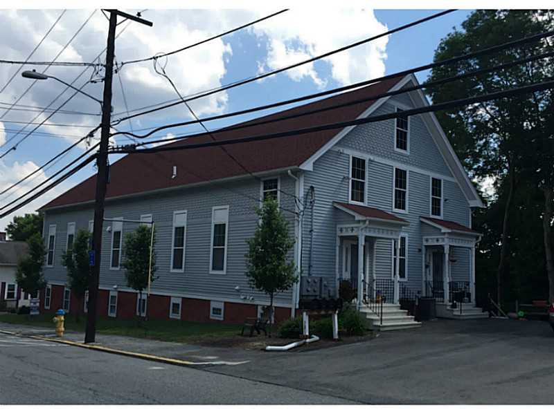 40 Chapel Street Lincoln, RI 02865 - Photo 1 of 2 Exterior Front.
