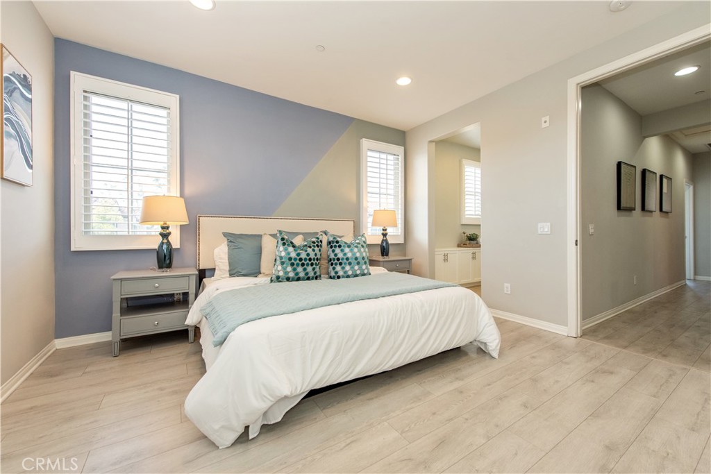 68 Origin Irvine, CA 92618 - Photo 30 of 43 a bedroom with a bed and a window