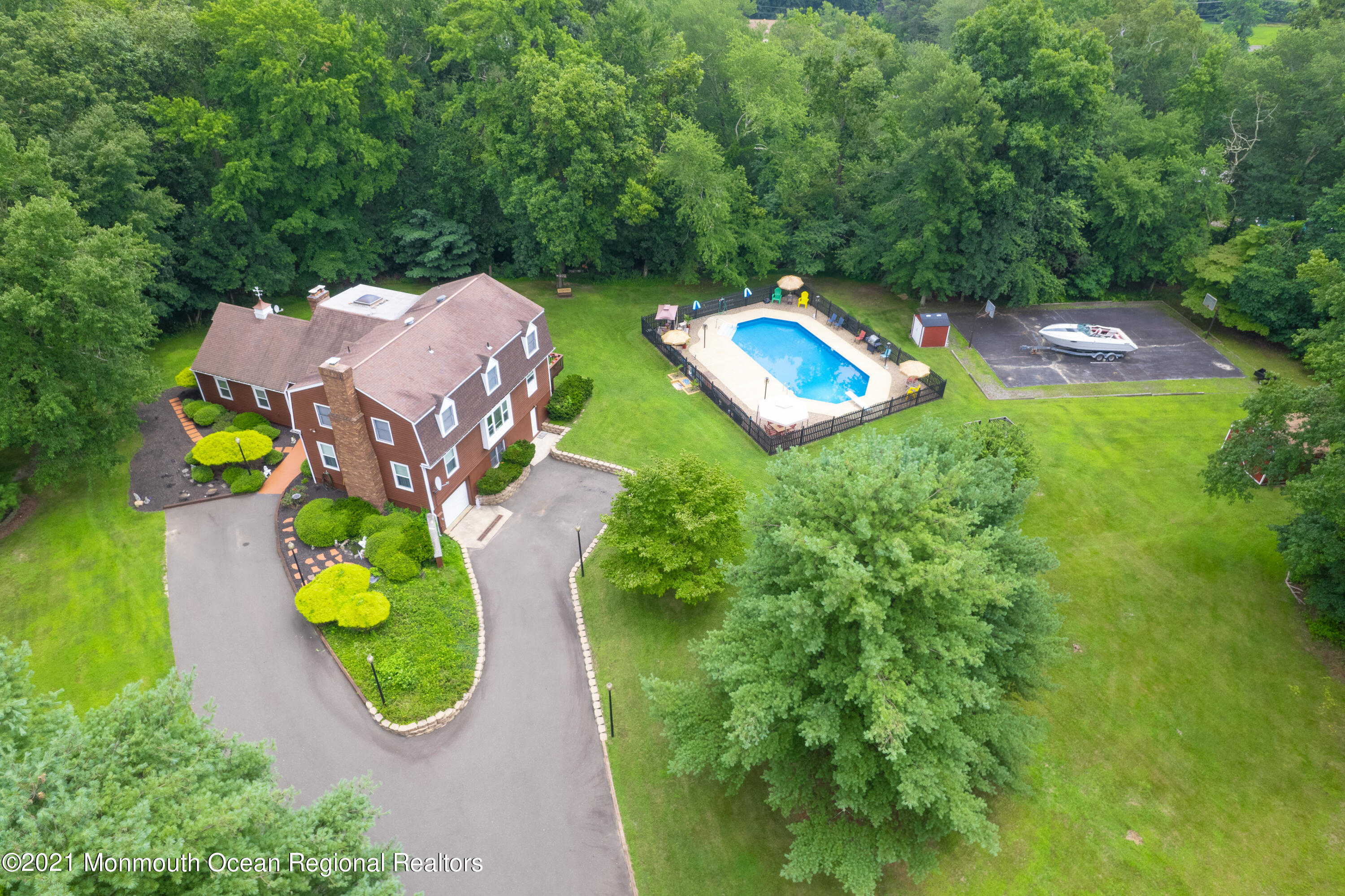 723 Fort Plains Road Howell, NJ 07731 - Photo 3 of 57 723FortPlainsRd-44