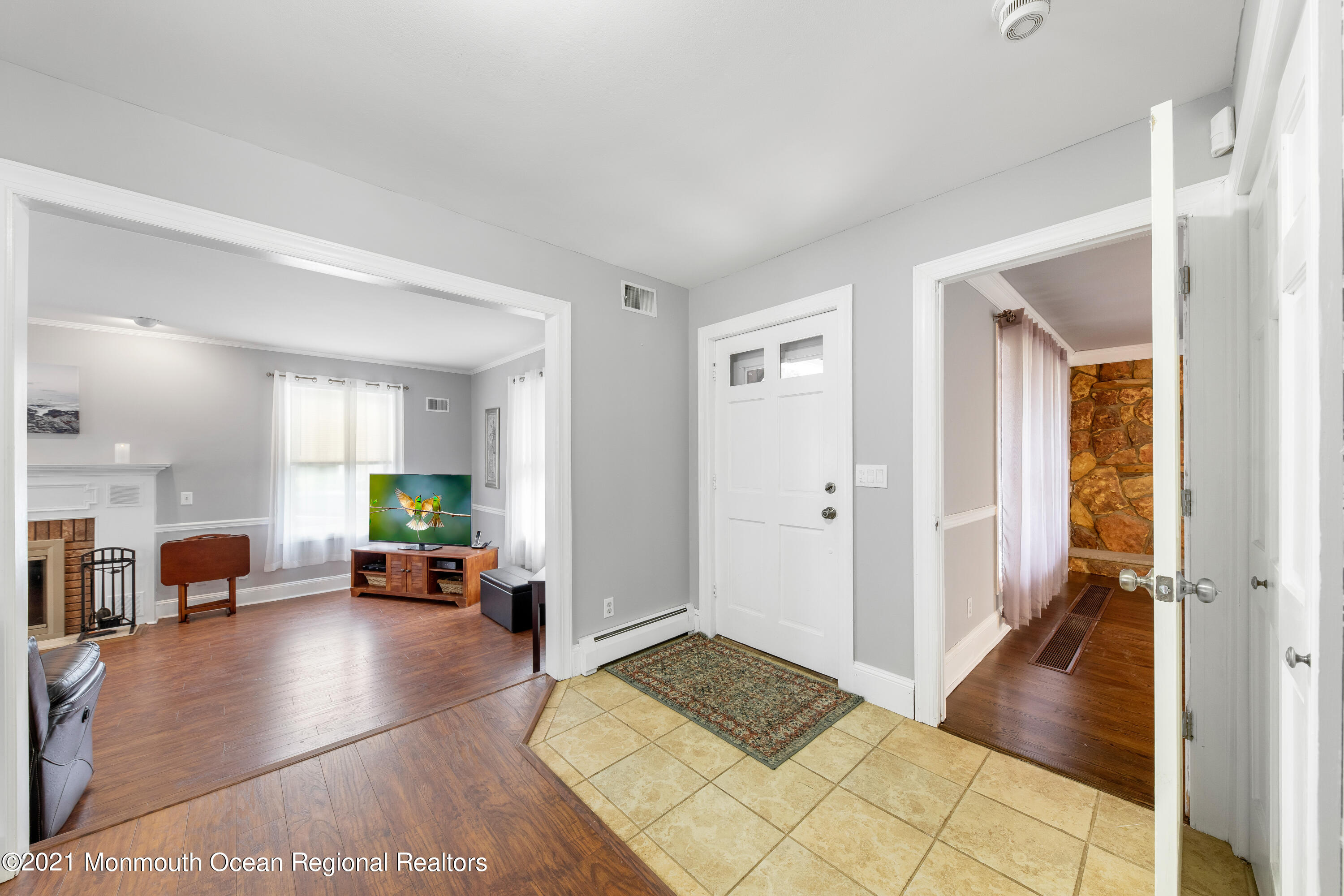 723 Fort Plains Road Howell, NJ 07731 - Photo 10 of 57 723FortPlainsRd-1