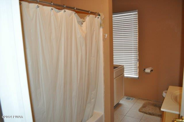 41 Swamp Road Pleasant Mount, PA 18453 - Photo 10 of 27 Gallery Image 10