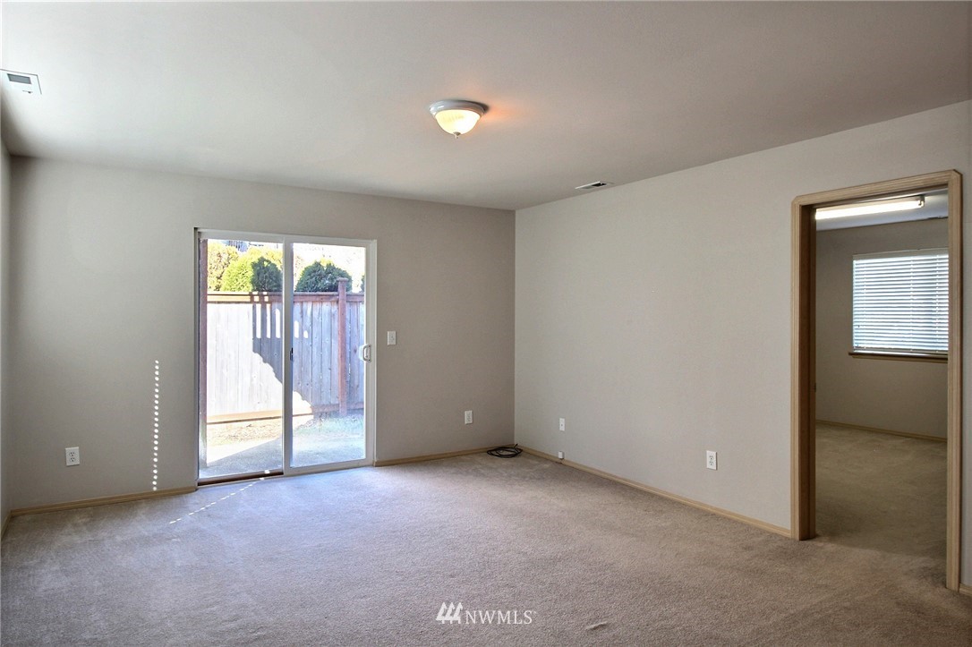 19006 4th Avenue Southeast Bothell, WA 98012 - Photo 8 of 14