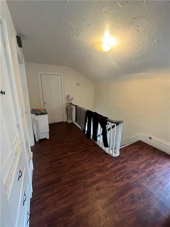 204 Fairgate Street Rochester, NY 14606 - Photo 17 of 35 Upper Unit