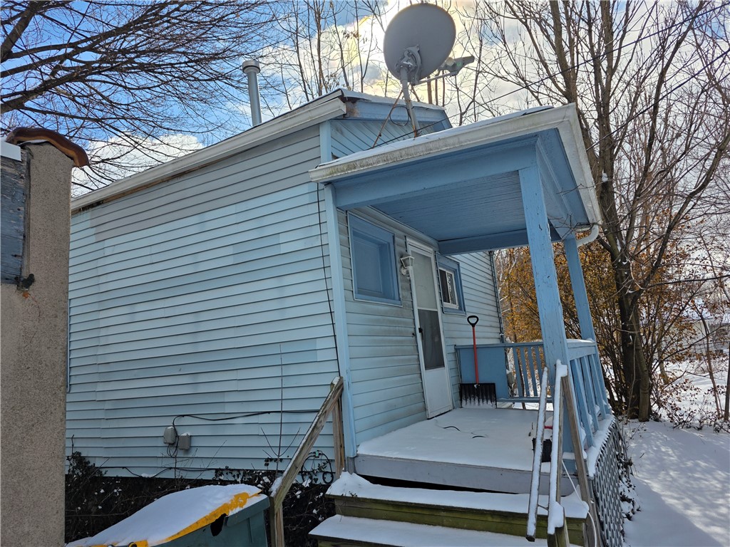 204 Fairgate Street Rochester, NY 14606 - Photo 25 of 35 Rear Unit