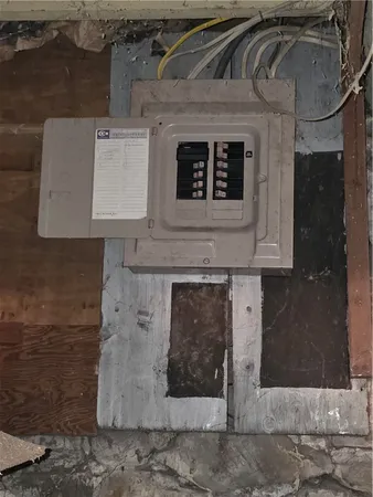 $219,900 | 204 Fairgate Street, Rochester, NY 14606