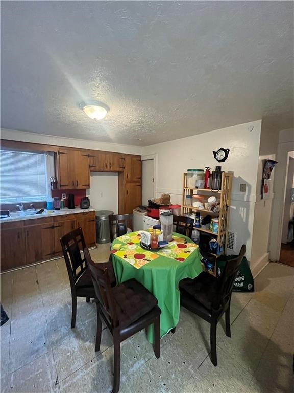 204 Fairgate Street Rochester, NY 14606 - Photo 9 of 35 Lower Unit