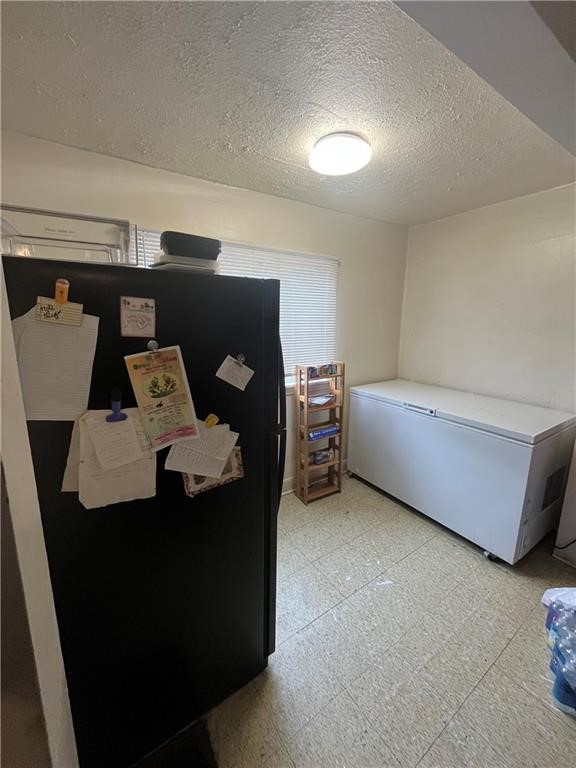 204 Fairgate Street Rochester, NY 14606 - Photo 10 of 35 Lower Unit