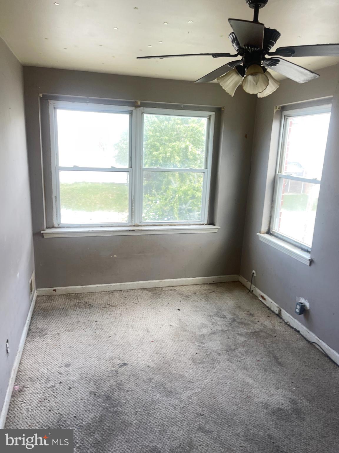 7441 Berkshire Road Baltimore, MD 21224 - Photo 15 of 22 Interior