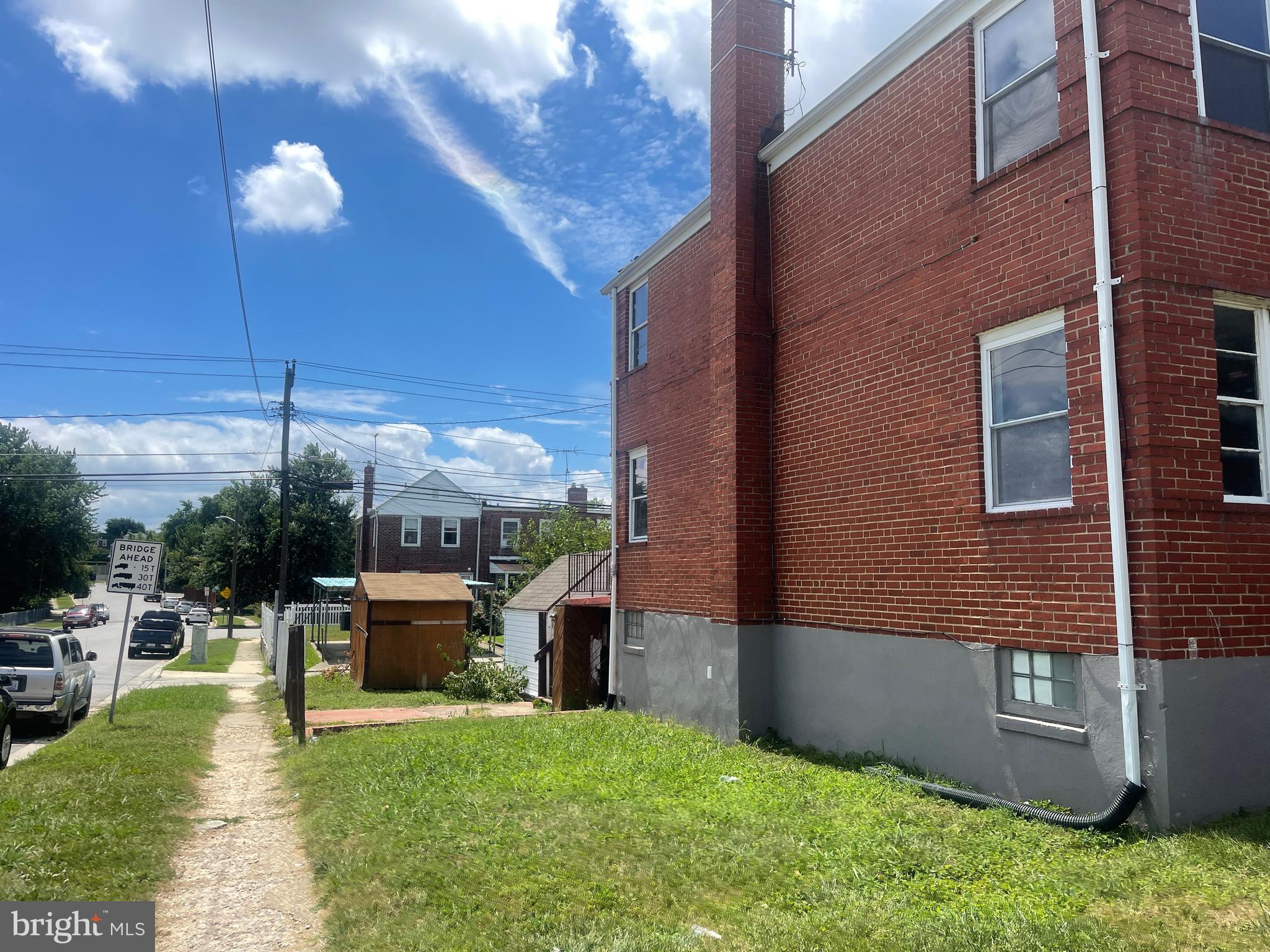 7441 Berkshire Road Baltimore, MD 21224 - Photo 4 of 22 Side