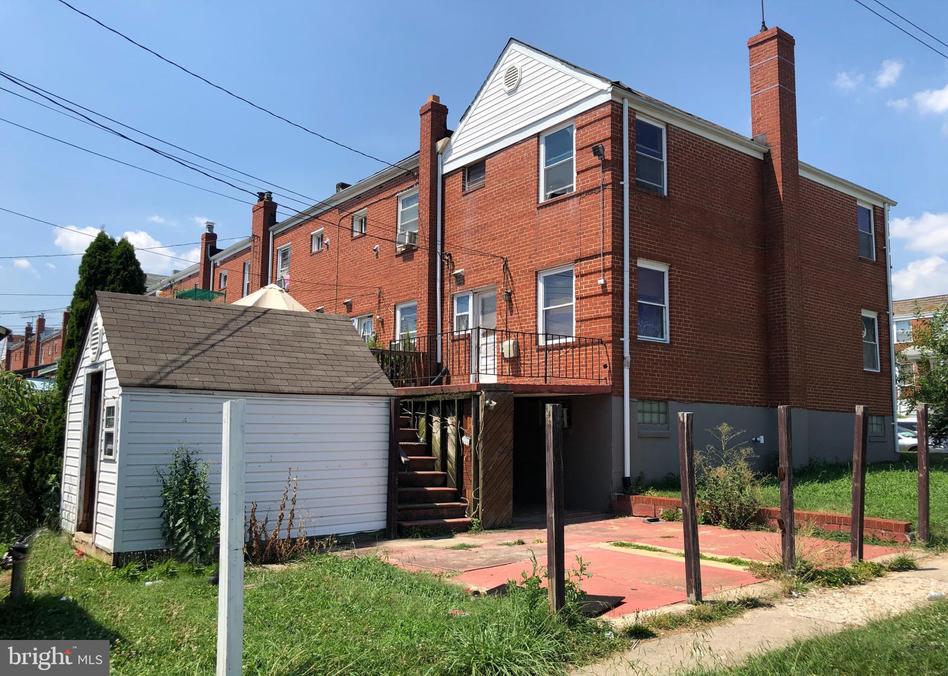 7441 Berkshire Road Baltimore, MD 21224 - Photo 6 of 22 Rear