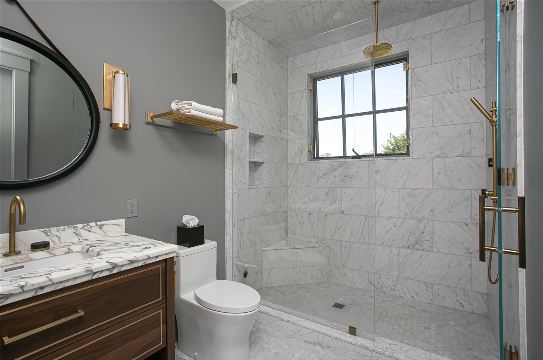 133 Ferry Road Bristol, RI 02809 - Photo 20 of 34 Gallery Image 20