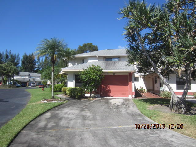 20788 Boca Ridge Drive North Boca Raton, FL 33428 - Photo 1 of 19 FRONT