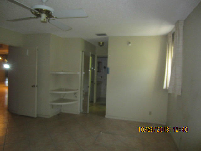 20788 Boca Ridge Drive North Boca Raton, FL 33428 - Photo 9 of 19 IMG_2083