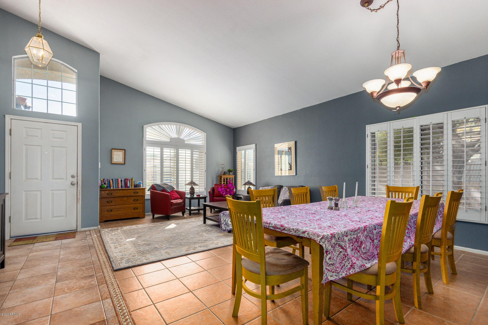 11418 West Piccadilly Road Avondale, AZ 85392 - Photo 3 of 14 004