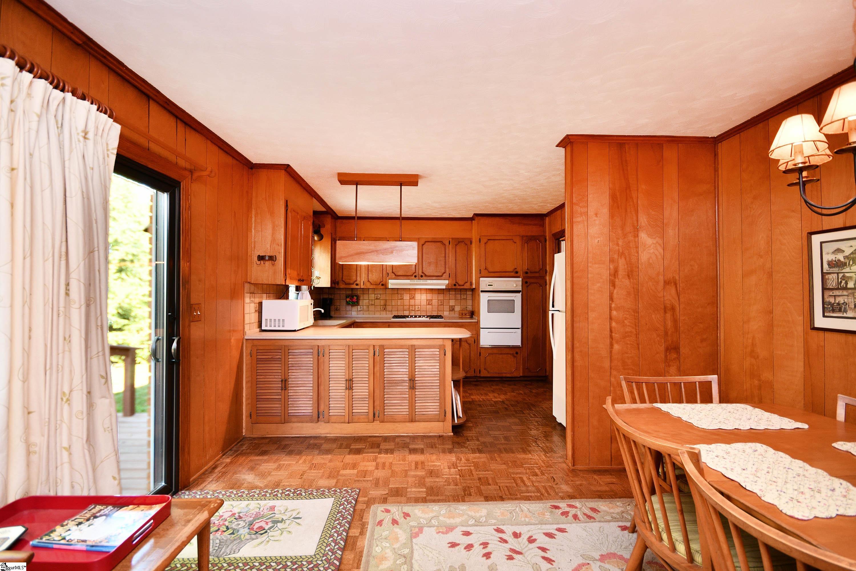 202 Strange Road Taylors, SC 29687 - Photo 12 of 26 Gallery Image 12