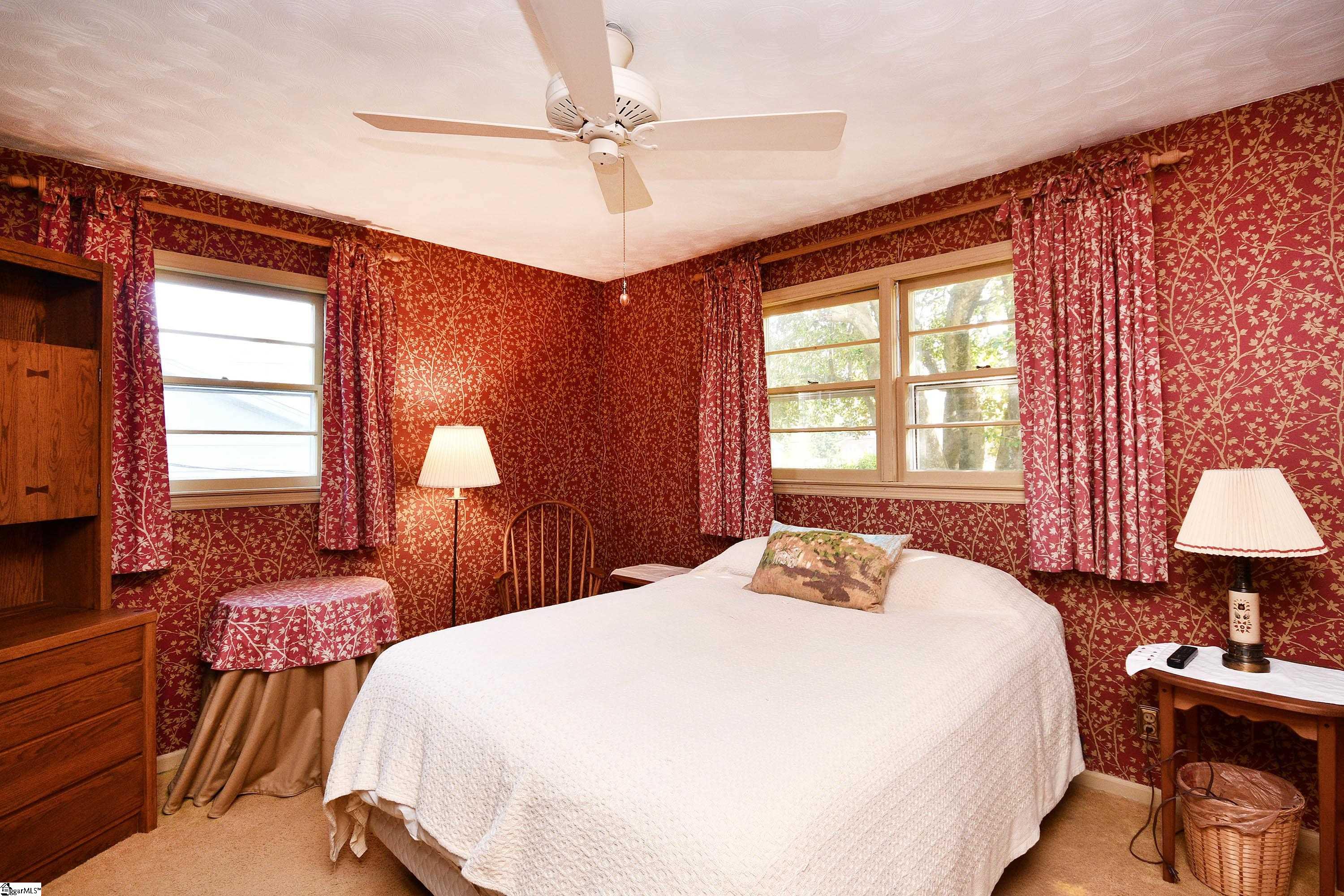 202 Strange Road Taylors, SC 29687 - Photo 14 of 26 Gallery Image 14