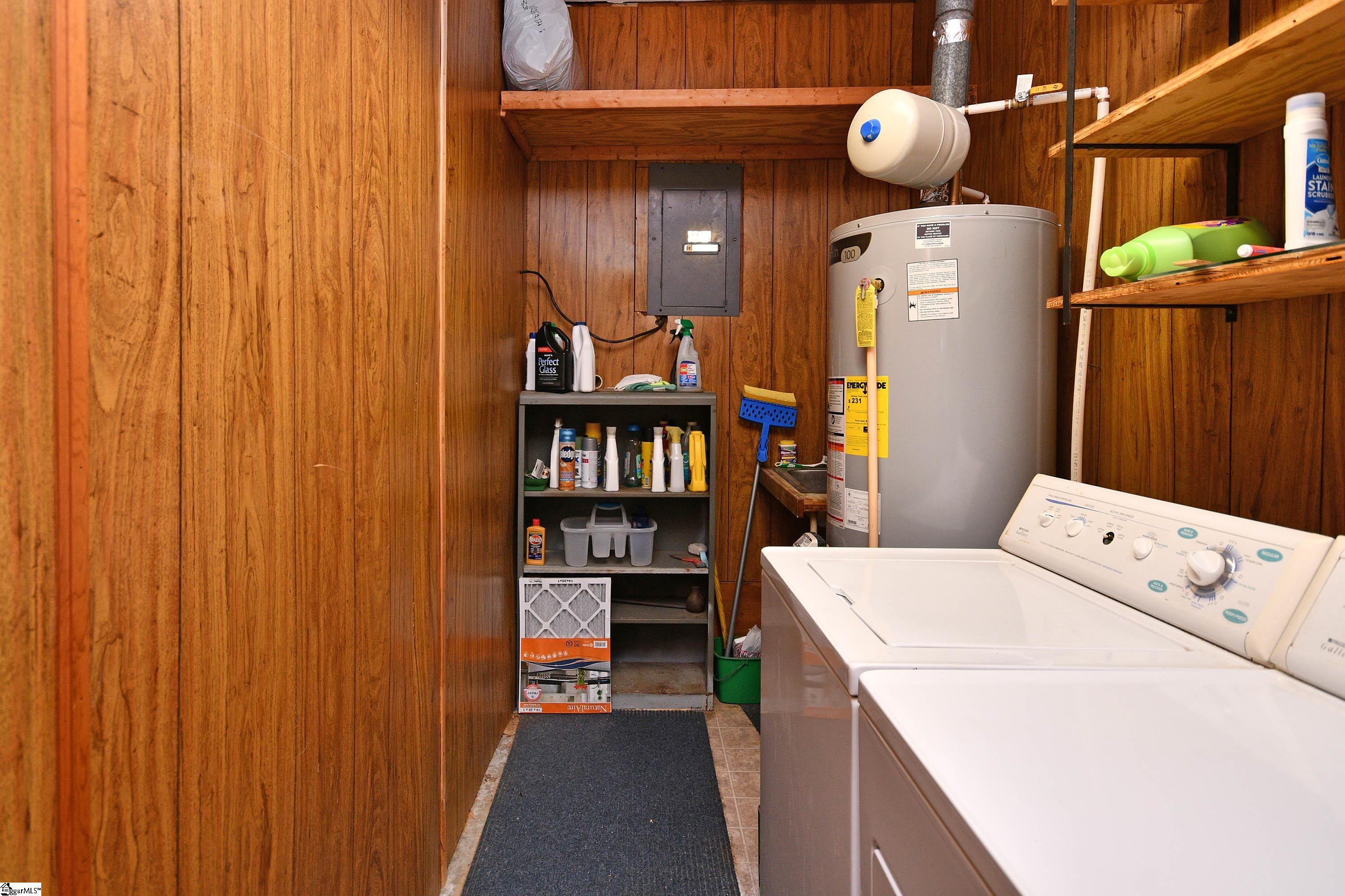 202 Strange Road Taylors, SC 29687 - Photo 20 of 26 Gallery Image 20