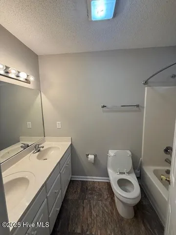 $2,200 | Undisclosed Address, New Bern, NC 28562