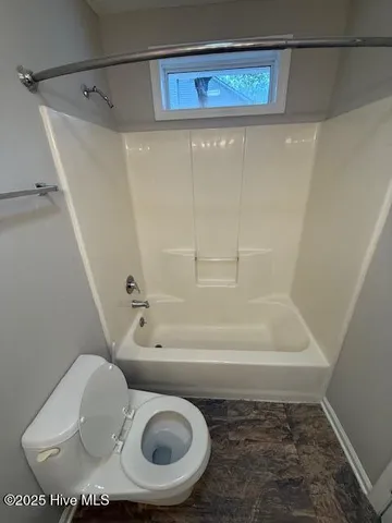 $2,200 | Undisclosed Address, New Bern, NC 28562