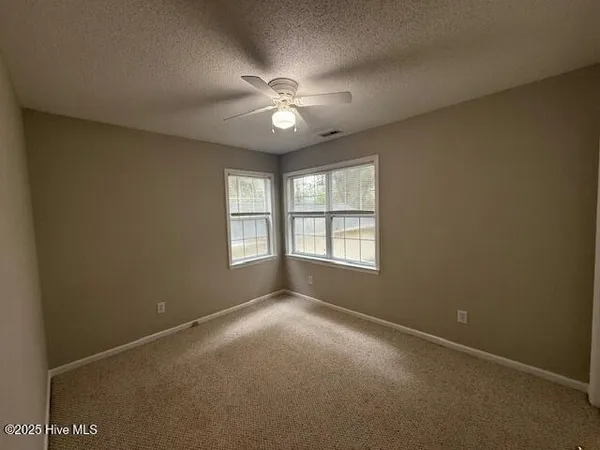 $2,000 | Undisclosed Address, New Bern, NC 28562