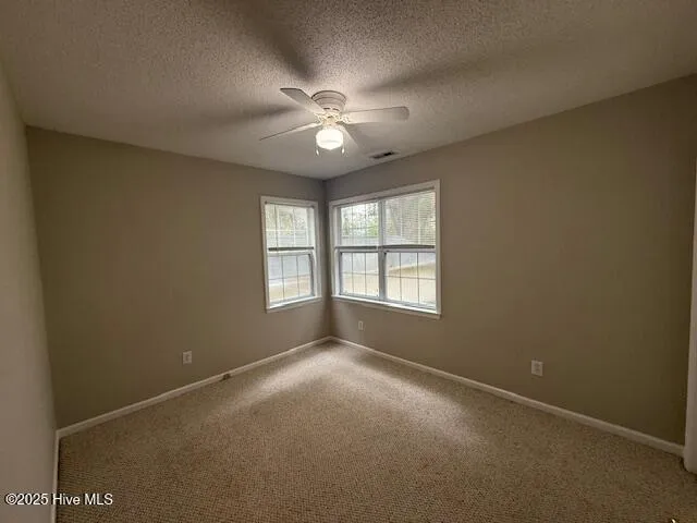 $2,200 | Undisclosed Address, New Bern, NC 28562