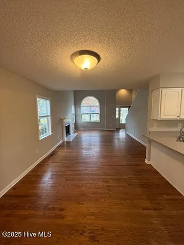 $2,200 | Undisclosed Address, New Bern, NC 28562