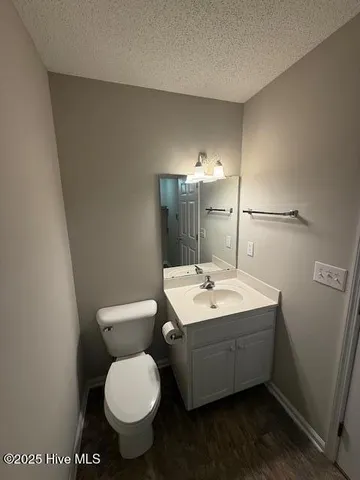 $2,200 | Undisclosed Address, New Bern, NC 28562