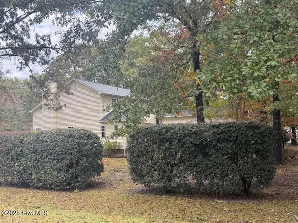 $2,000 | Undisclosed Address, New Bern, NC 28562