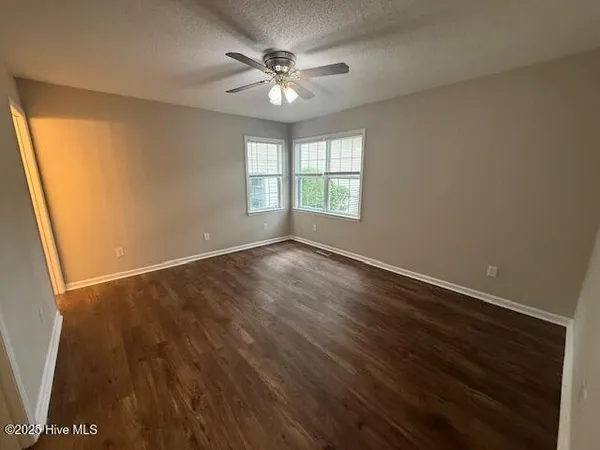 $2,000 | Undisclosed Address, New Bern, NC 28562