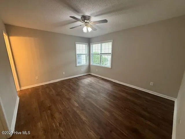 $2,200 | Undisclosed Address, New Bern, NC 28562