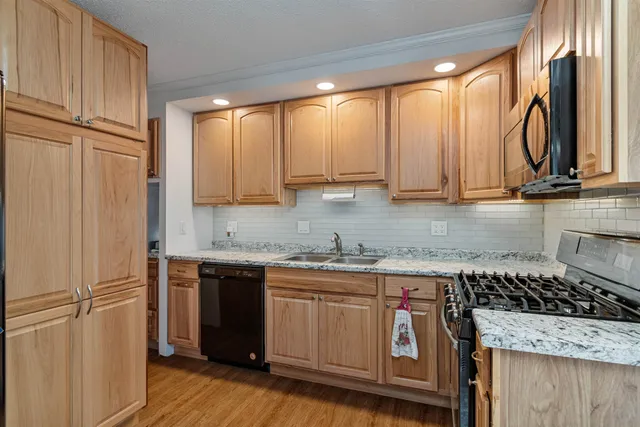 $459,000 | 77 Hobbs Road, Milton, VT 05468