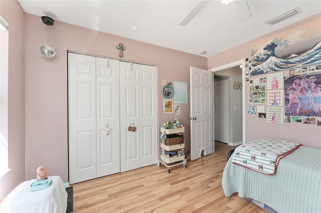 5025 Southwest 78 Way Gainesville, FL 32608 - Photo 16 of 29