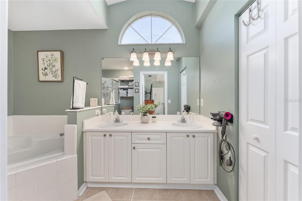 5025 Southwest 78 Way Gainesville, FL 32608 - Photo 19 of 29