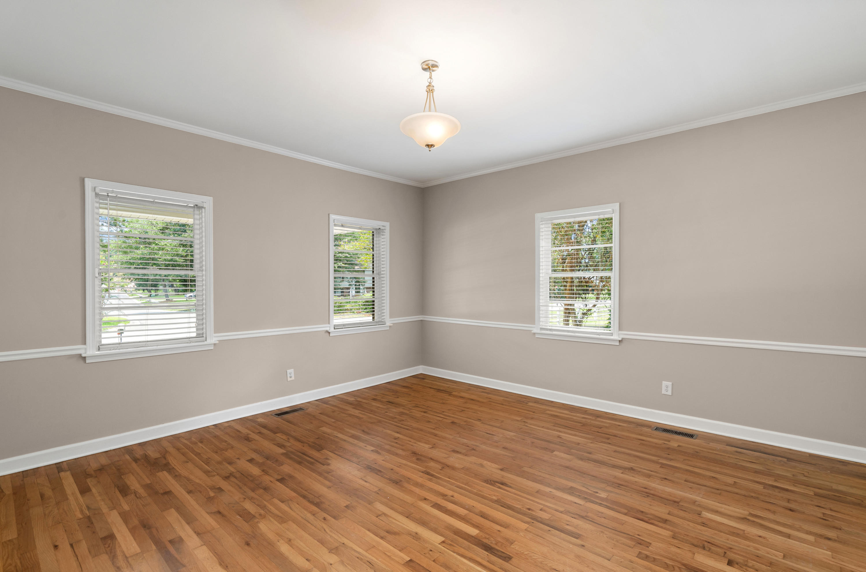 633 Gahagan Road Summerville, SC 29485 - Photo 7 of 28 7