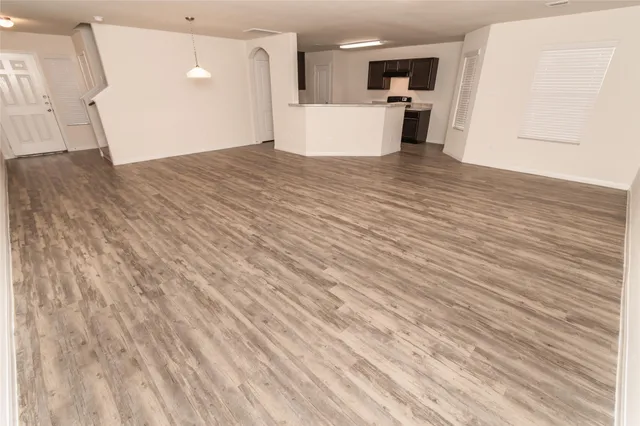 $1,800 | 5452 Quail Cove Lane, Houston, TX 77053