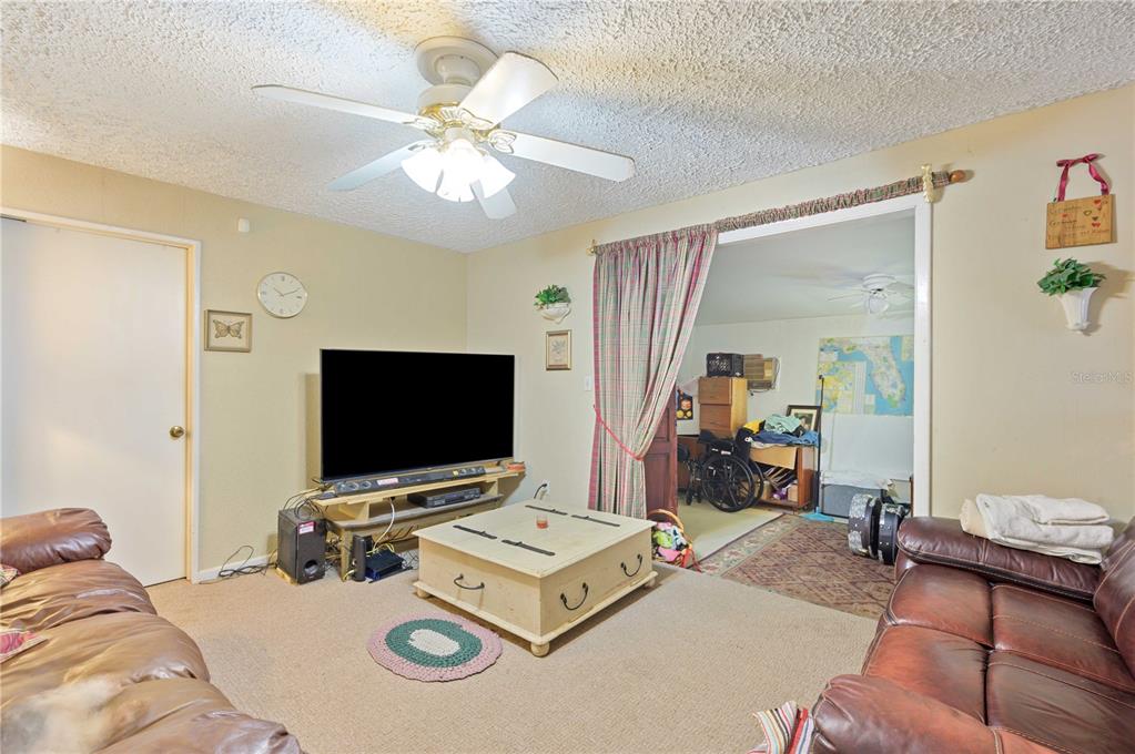 33546 Chancey Road Wesley Chapel, FL 33543 - Photo 11 of 43 Gallery Image 11
