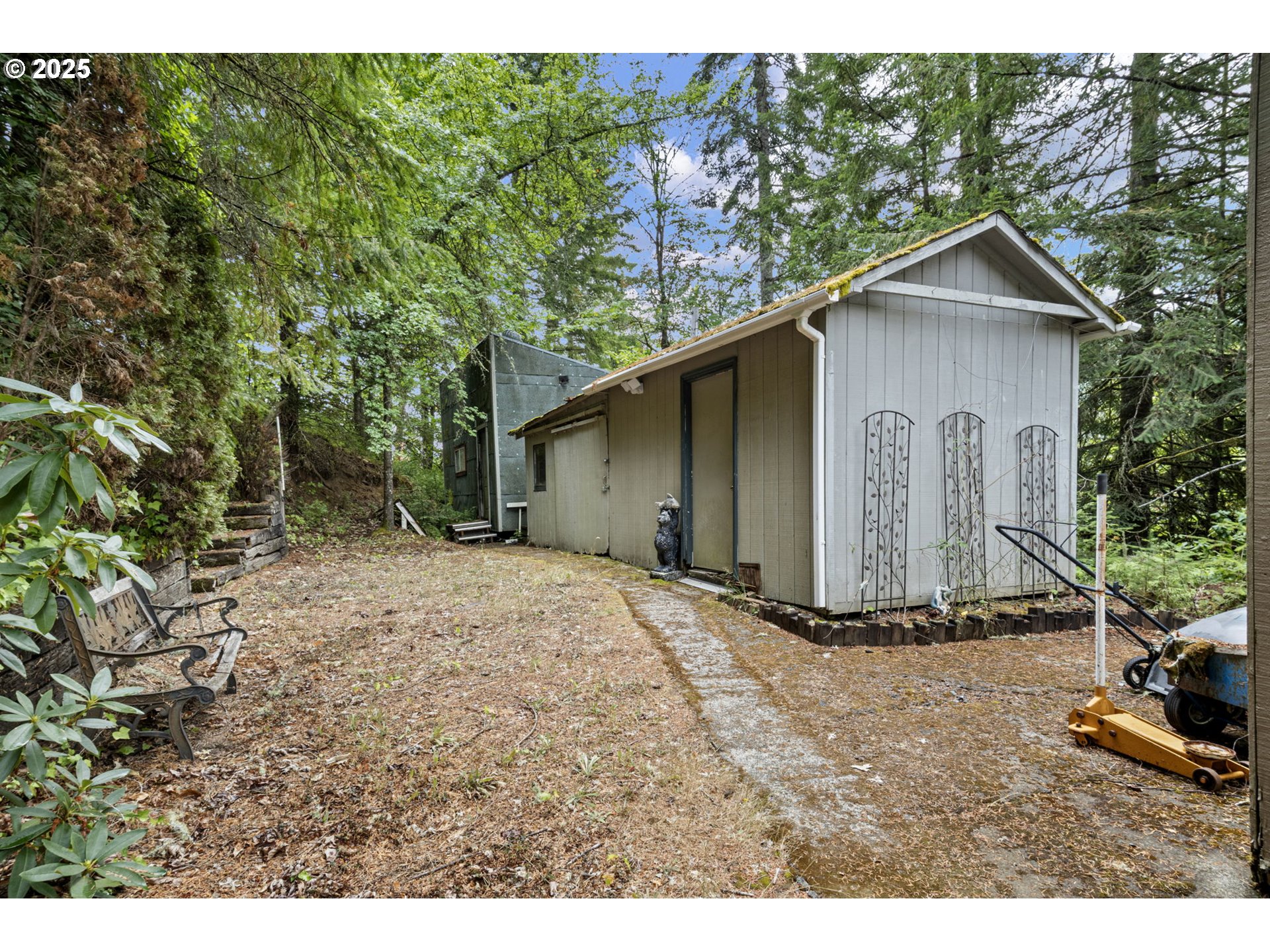 684 Bear Creek Road Cottage Grove, OR 97424 - Photo 40 of 47