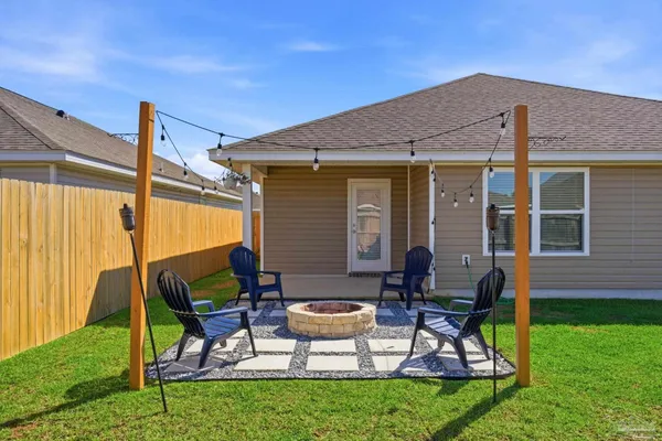 $2,000 | 4343 Redbay Court, Pace, FL 32571