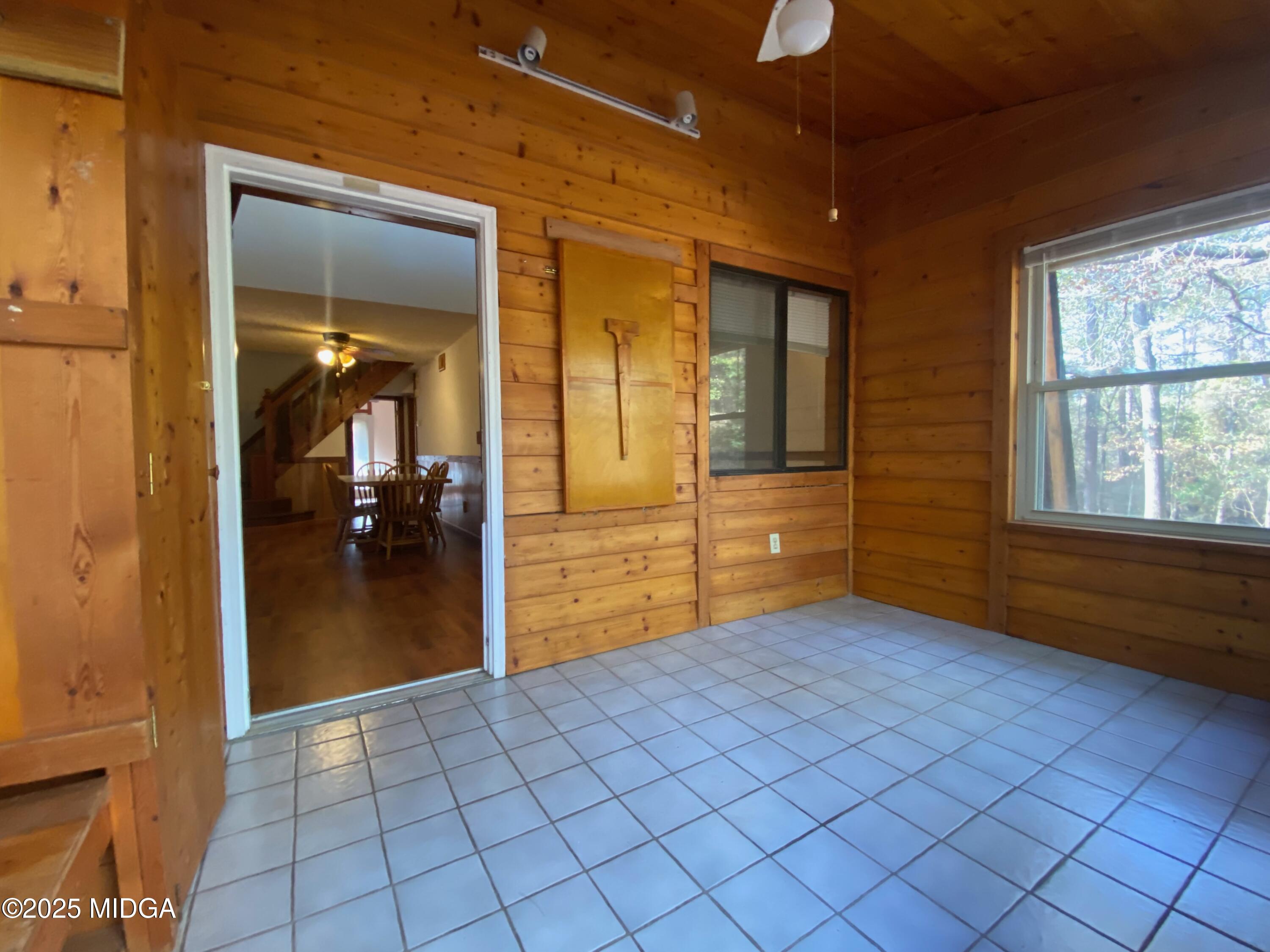 231 West Seminole Drive Byron, GA 31008 - Photo 2 of 38