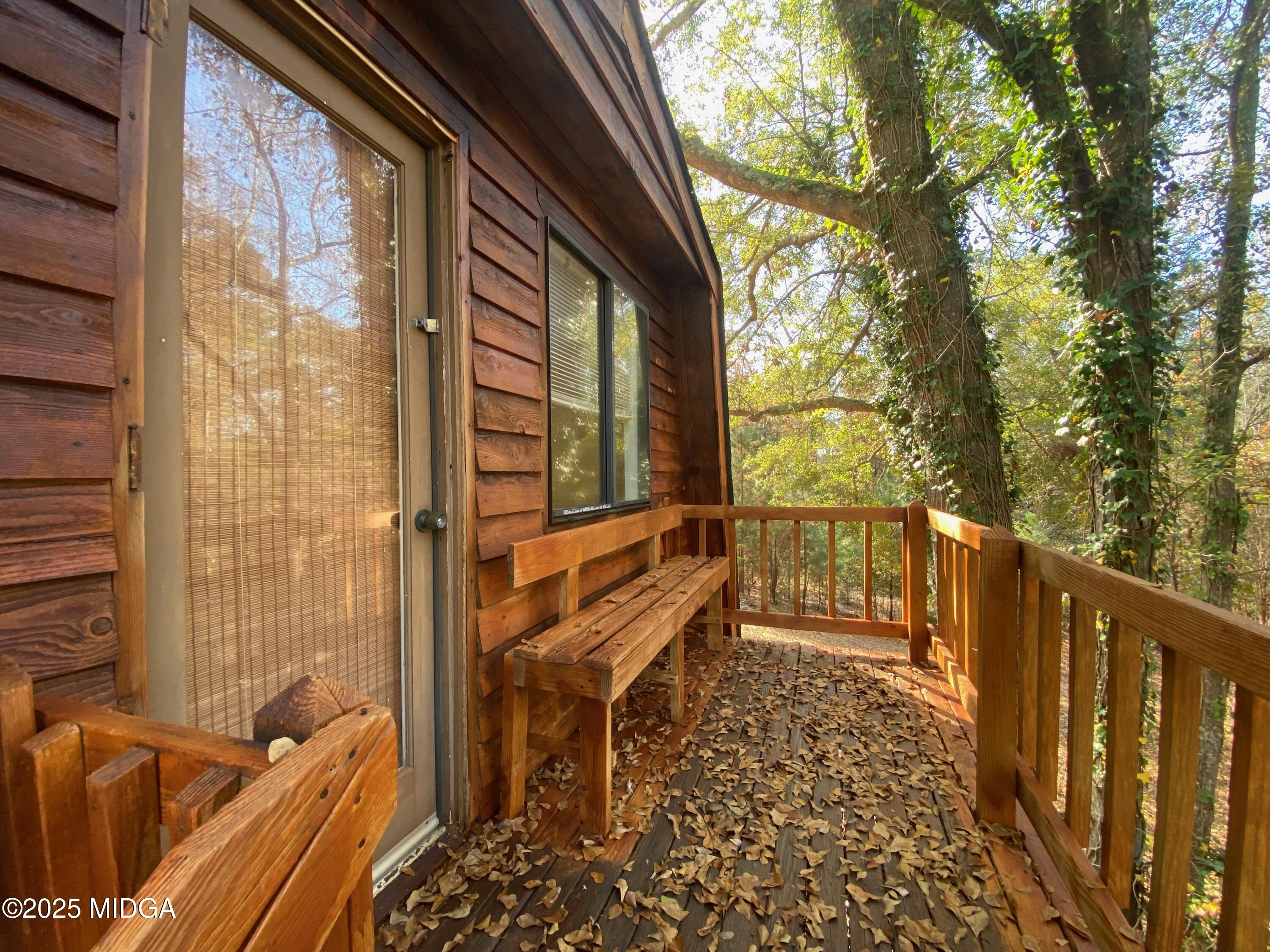 231 West Seminole Drive Byron, GA 31008 - Photo 22 of 38 a view of a balcony with chairs