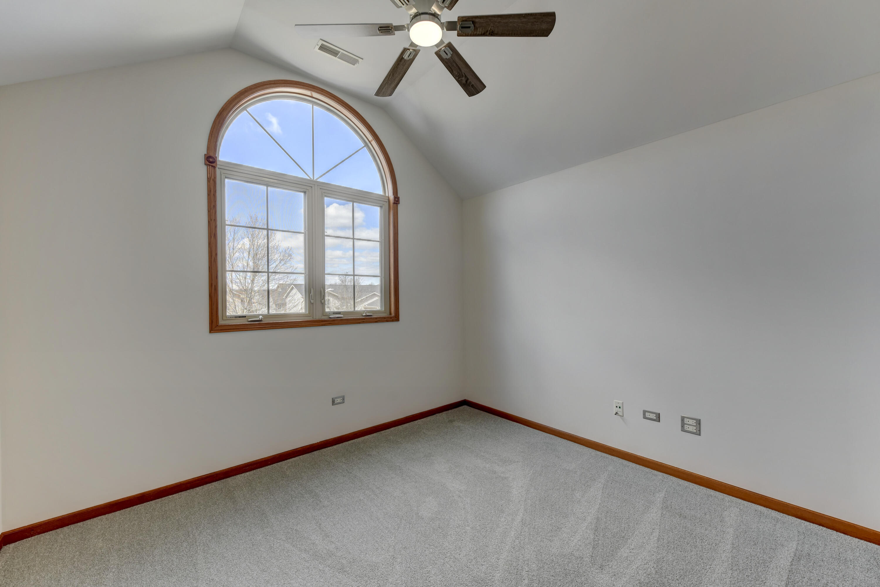 9575 Calumet Street Dyer, IN 46311 - Photo 35 of 53 an empty room with a window