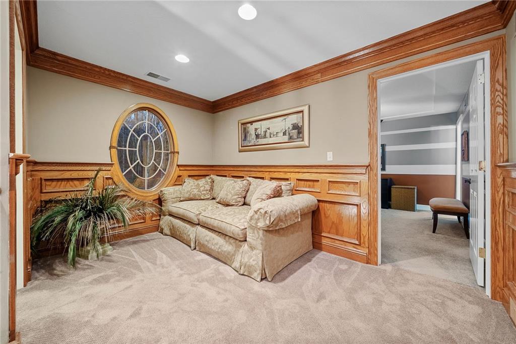 1351 Lindsey Road New Castle, PA 16105 - Photo 26 of 49 a view of living room